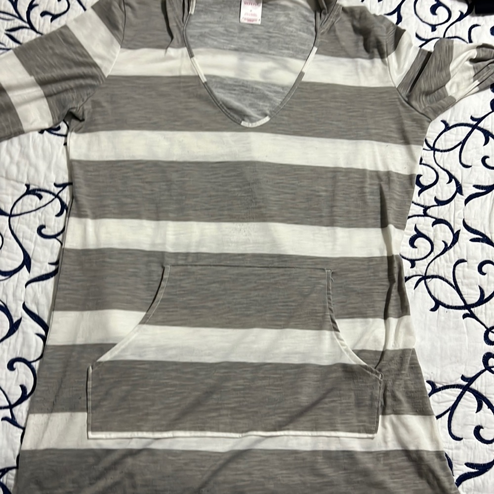 Stripped white and gray w/Hoodie